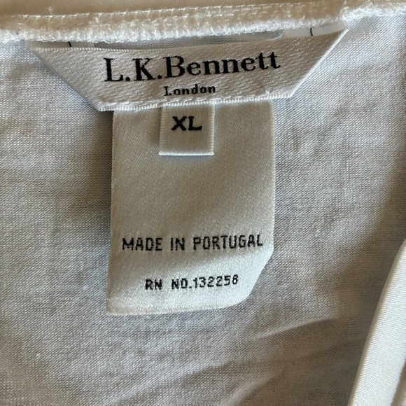 L.K.Bennett V-Neck Cap Sleeve Gathered Shoulder Top White XL - Picture 7 of 9